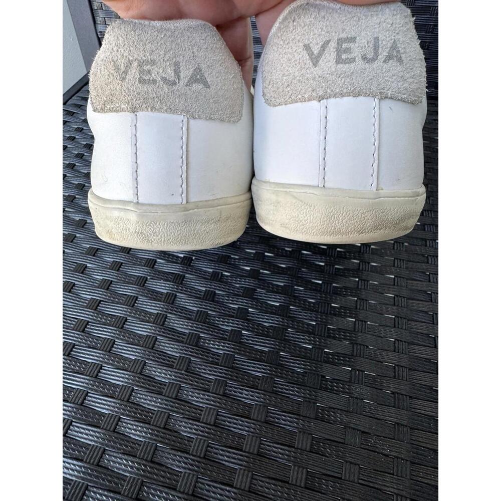 VEJA Esplar Leather Low-Top Sneakers White Beige Suede Heel Size EU 39 US‎ 8 - Picture 9 of 9